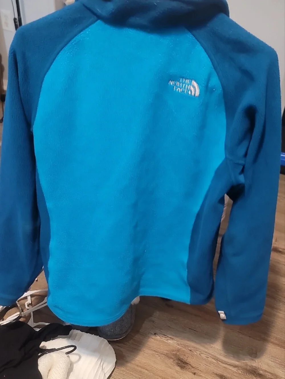 The North Face Teal & Dark Teal Full-Zip Fleece Jacket